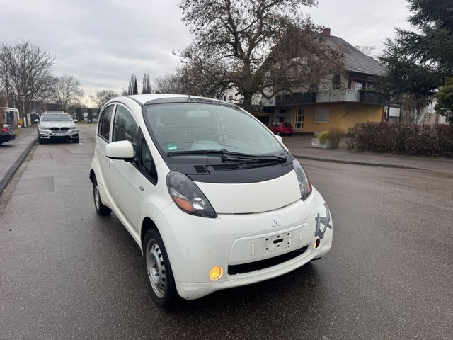 Mitsubishi i-MiEV / Electric Vehicle