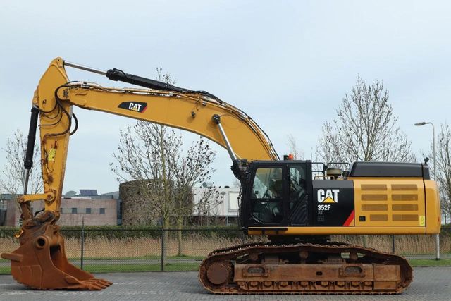 CAT 352 F XE | QUICK COUPLER | BUCKET | AIRCO