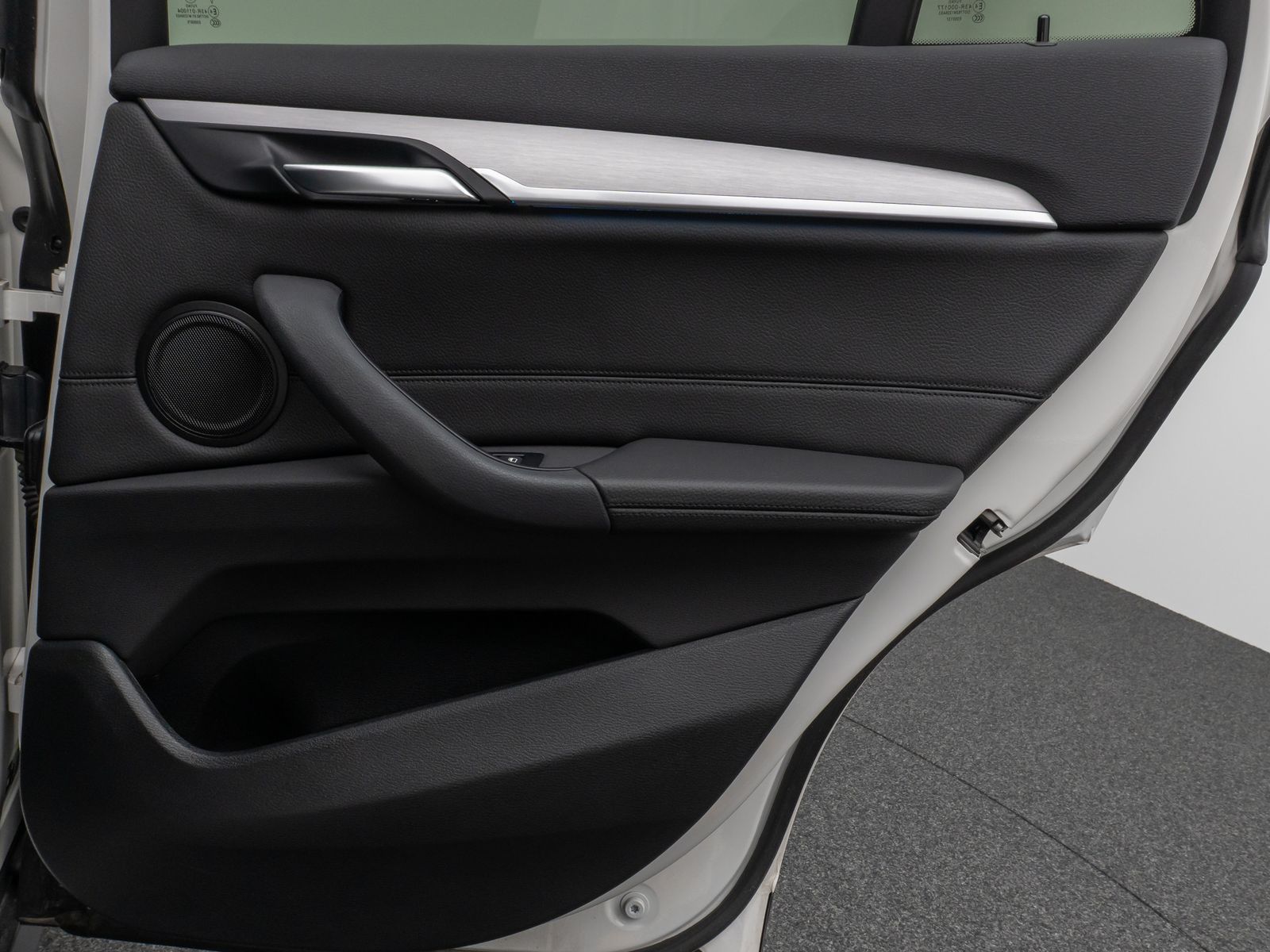 Fahrzeugabbildung BMW X1 xD25e Panorama Kamera DAB HUD Leder LED Alarm