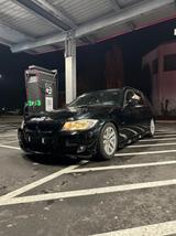 BMW 318i Touring - - BMW 318 aus 2009: Kombi