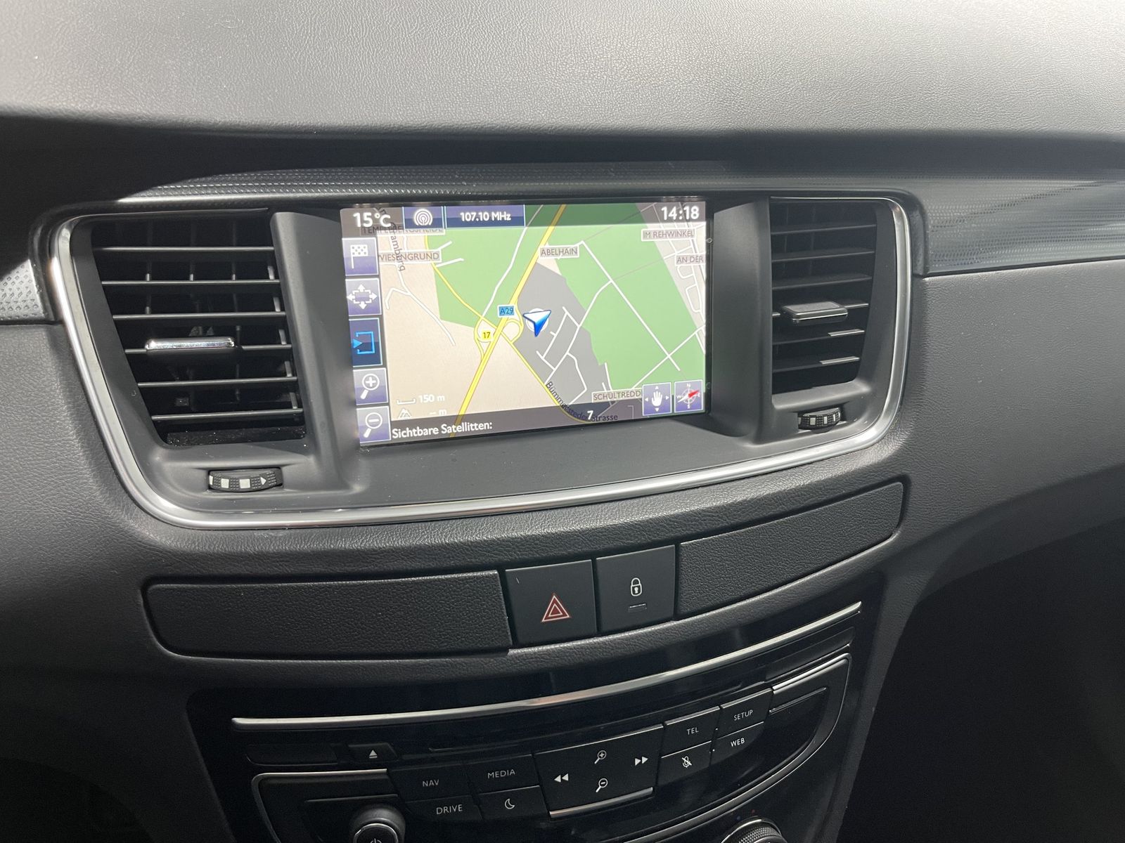 Fahrzeugabbildung Peugeot 508 Allure*AHK*LED*Leder*Pano*STHZ*Navi*