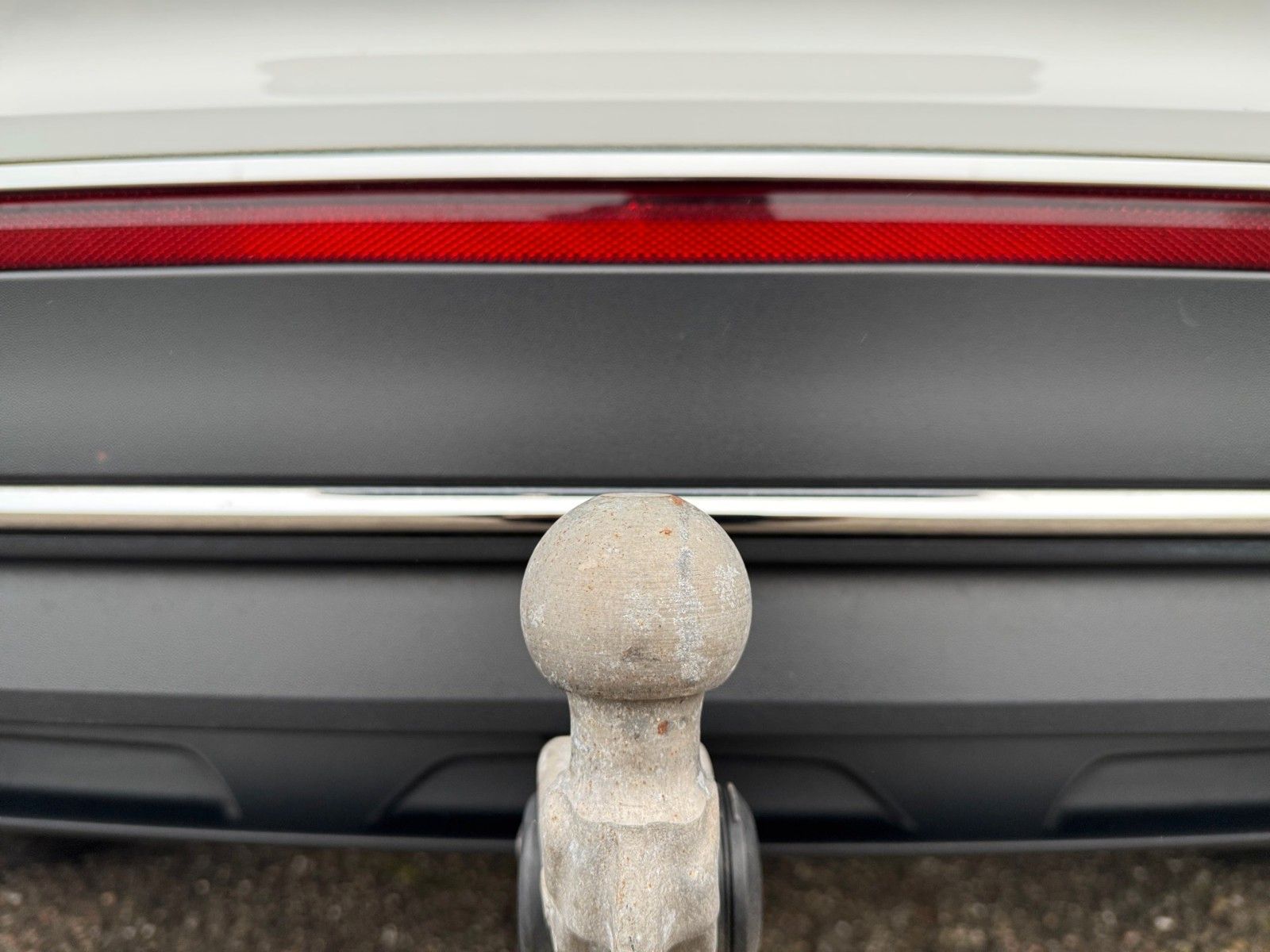 Fahrzeugabbildung Volkswagen Tiguan Elegance 4Motion 2.0 TDI