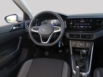 Volkswagen Polo VI 1.0 TSI Advanced LED Kamera