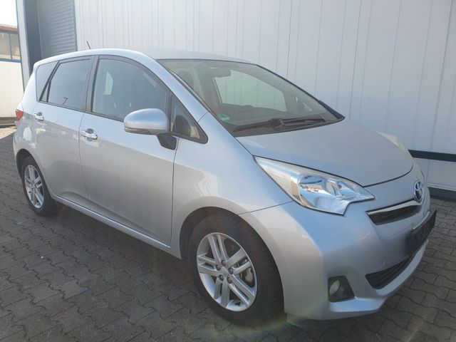 Toyota Verso-S 1,33-l-Dual-VVT Multidrive S Life