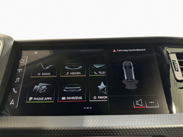 A1 Sportback 30 TFSI ADVANCED SMARTPHONE INTERFA