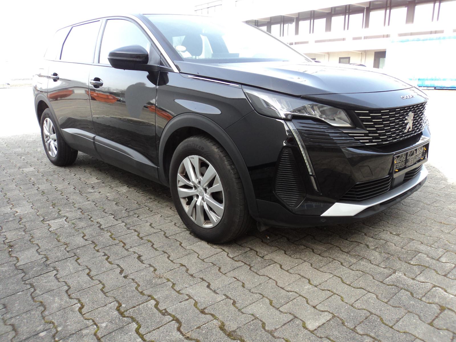 Peugeot 5008 1,5hdi*7Sitze*Kamera*NAVI*LED*KeylessGO*8G