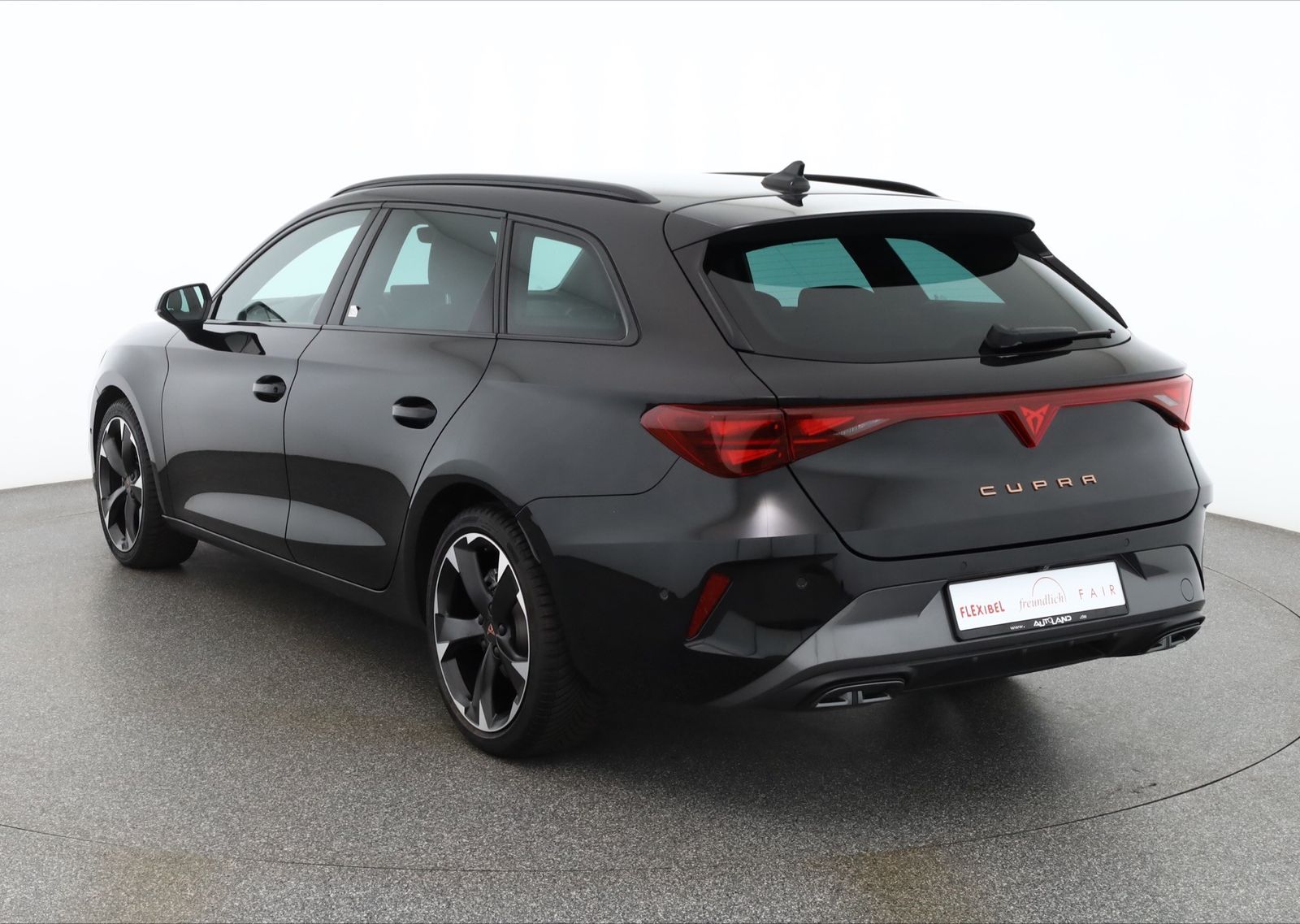 Cupra Leon Sportstourer 1.5 eTSI DSG LED Navi Kamera imagem 3