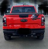 Ford Ranger Raptor mit Off Road Paket - Ford Raptor mit Benzin-Antrieb