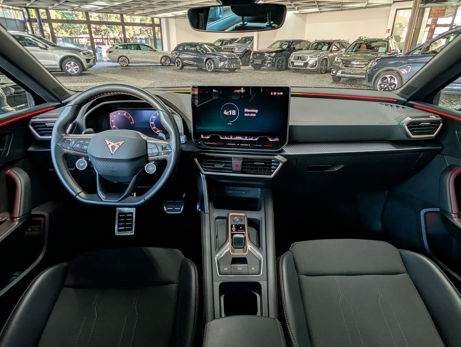 Fahrzeugabbildung CUPRA Leon 1.5 e-Hybrid PLUG-IN LED INTELIG-DRIVE EDGE