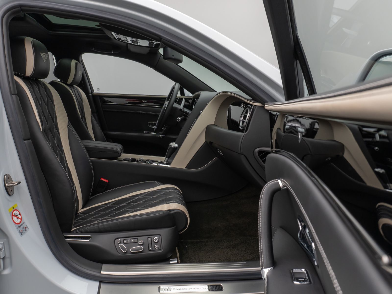 Fahrzeugabbildung Bentley Continental Flying Spur W12 Mulliner by Concord