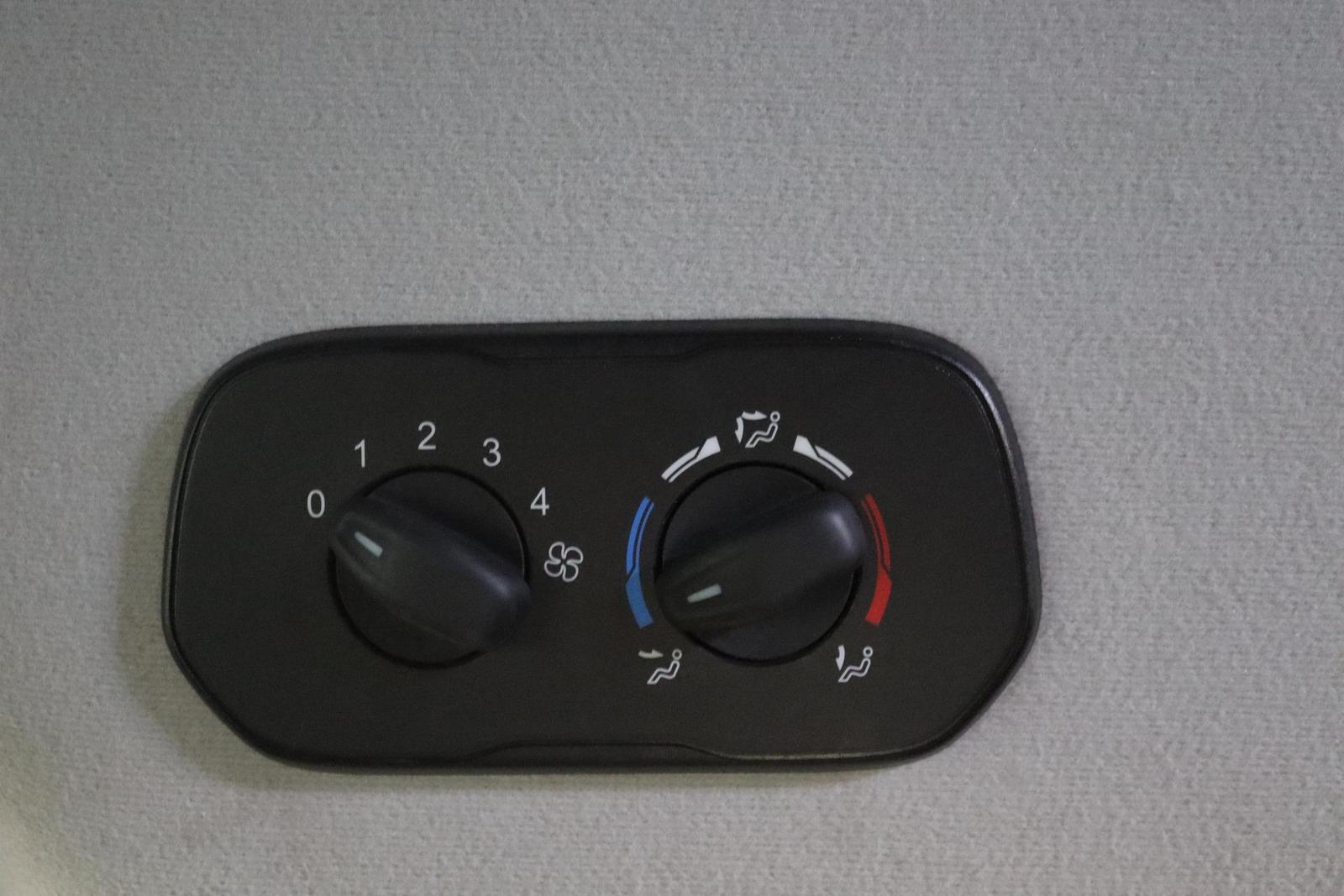 Ford Transit Custom Ambiente Behindertengerecht