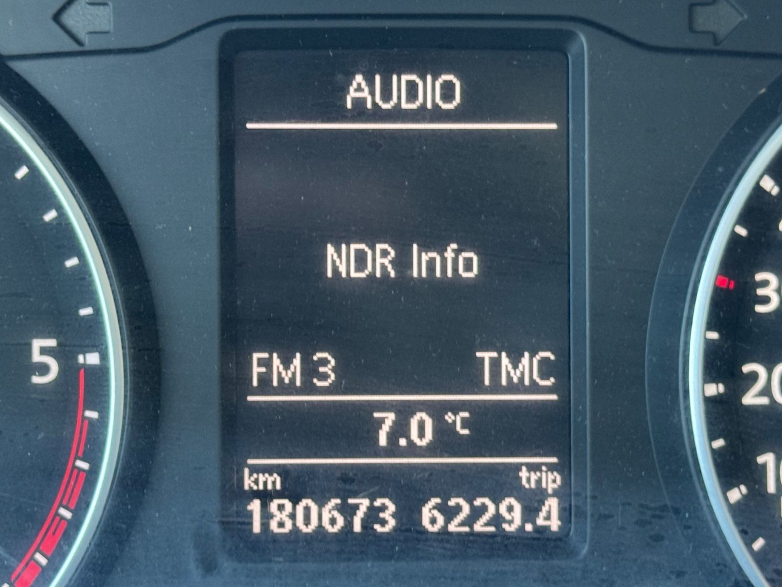 T6 Caravelle *LED*AT-Motor*Temp*Sitzheiz*8Sitze*