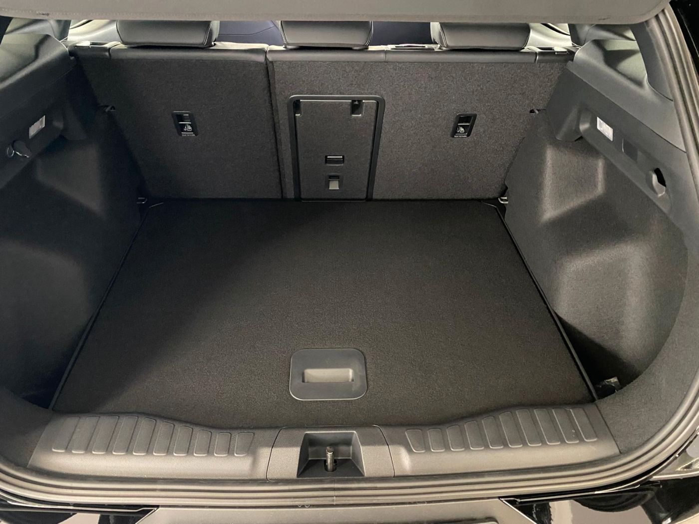 Ford Explorer - Bild 20