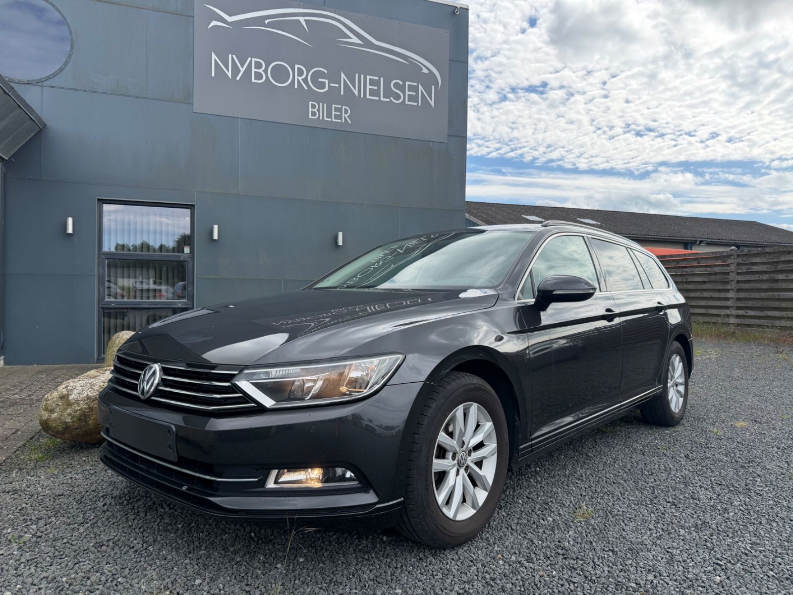 VW Passat Variant
