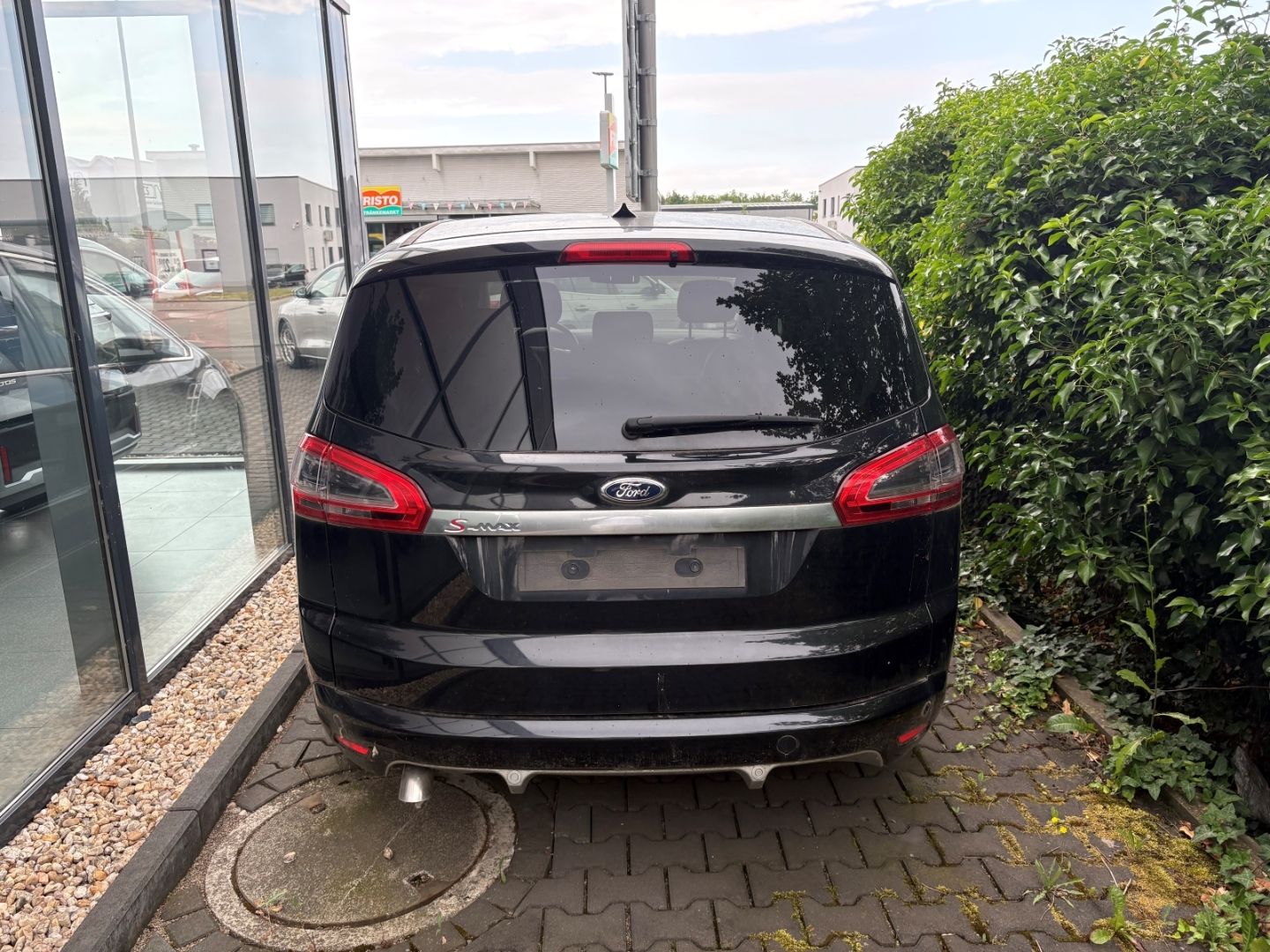 Fahrzeugabbildung Ford S-Max Titan. PanoDach Navi Getriebe defekt Mem.S