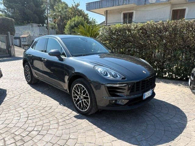Image of Porsche Macan