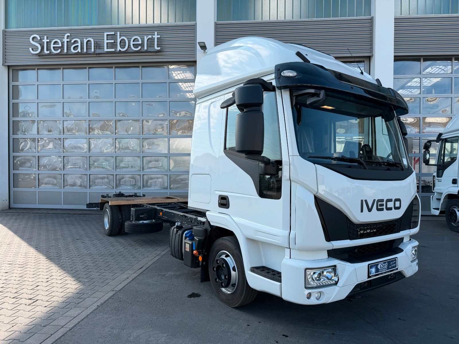Fahrzeugabbildung Iveco Eurocargo ML75E21/P Bett AHK Klima Standheizung