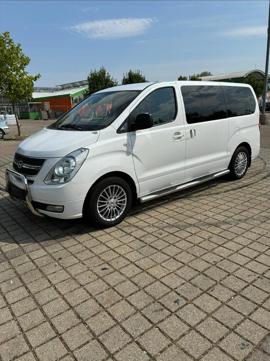Hyundai H-1 Starex 8 Sitzer Automatik 