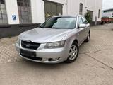 Hyundai  Sonata - Hyundai SONATA: Hyunda