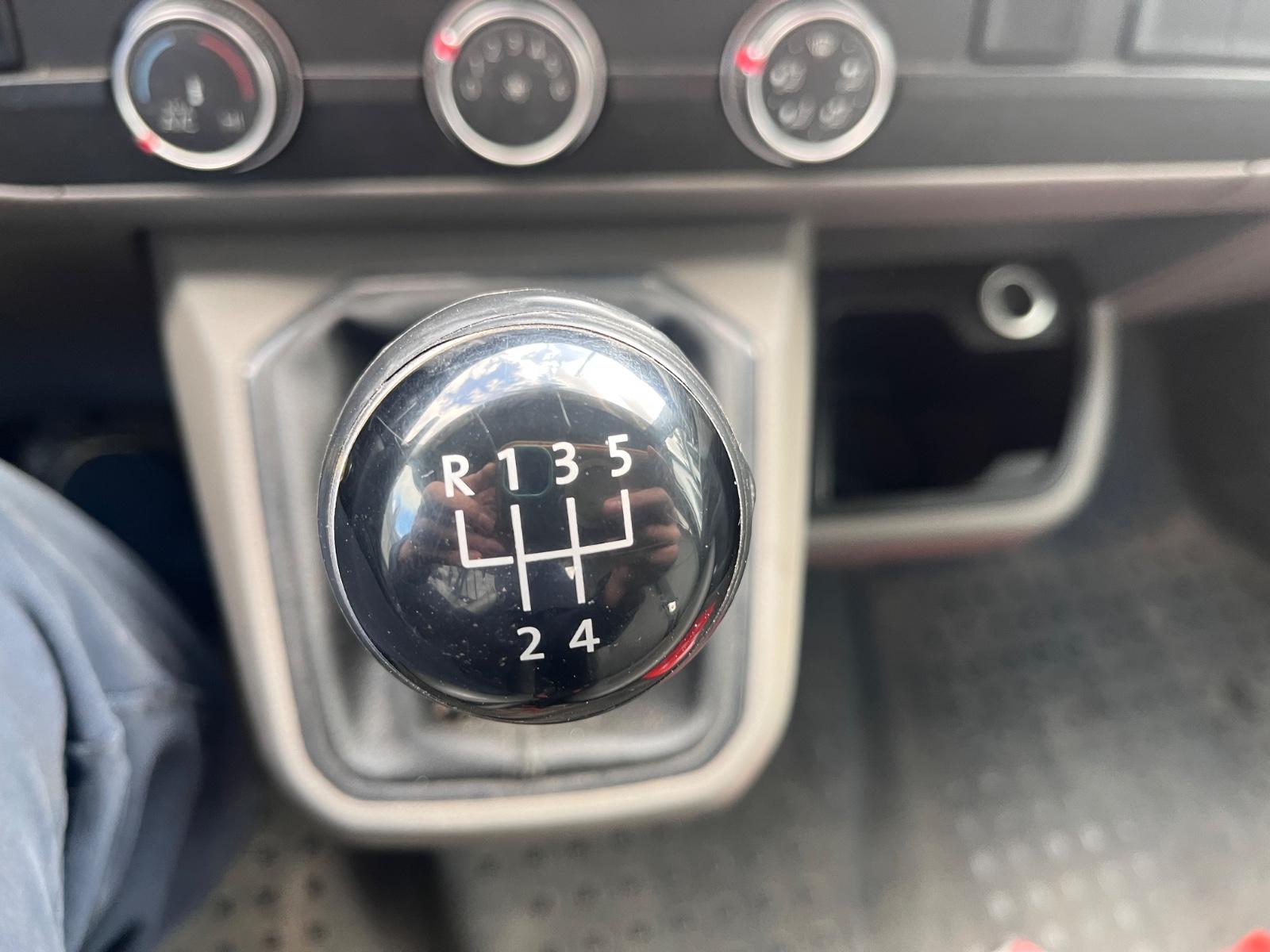 Volkswagen T6.1 Transporter Pritsche Doppelkabine lang FWD