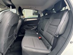 Fahrzeugabbildung Arkana Intens E-TECH Hybrid 145