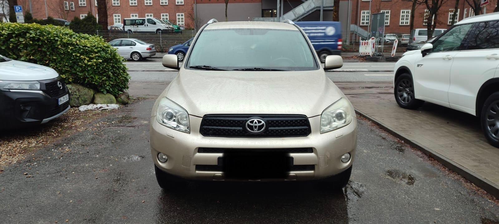 Toyota RAV 4 2.0-l-VVT-i 4x4 Executive AUTOMATIK