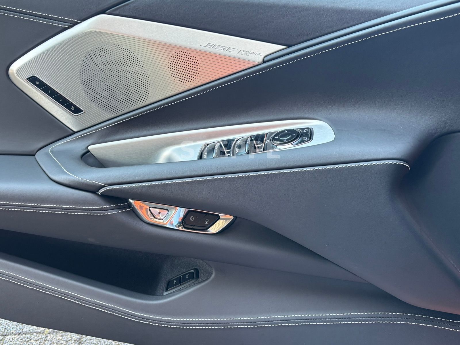 Corvette C8 Stingray Convertible 3LT EU-Modell Frontlift