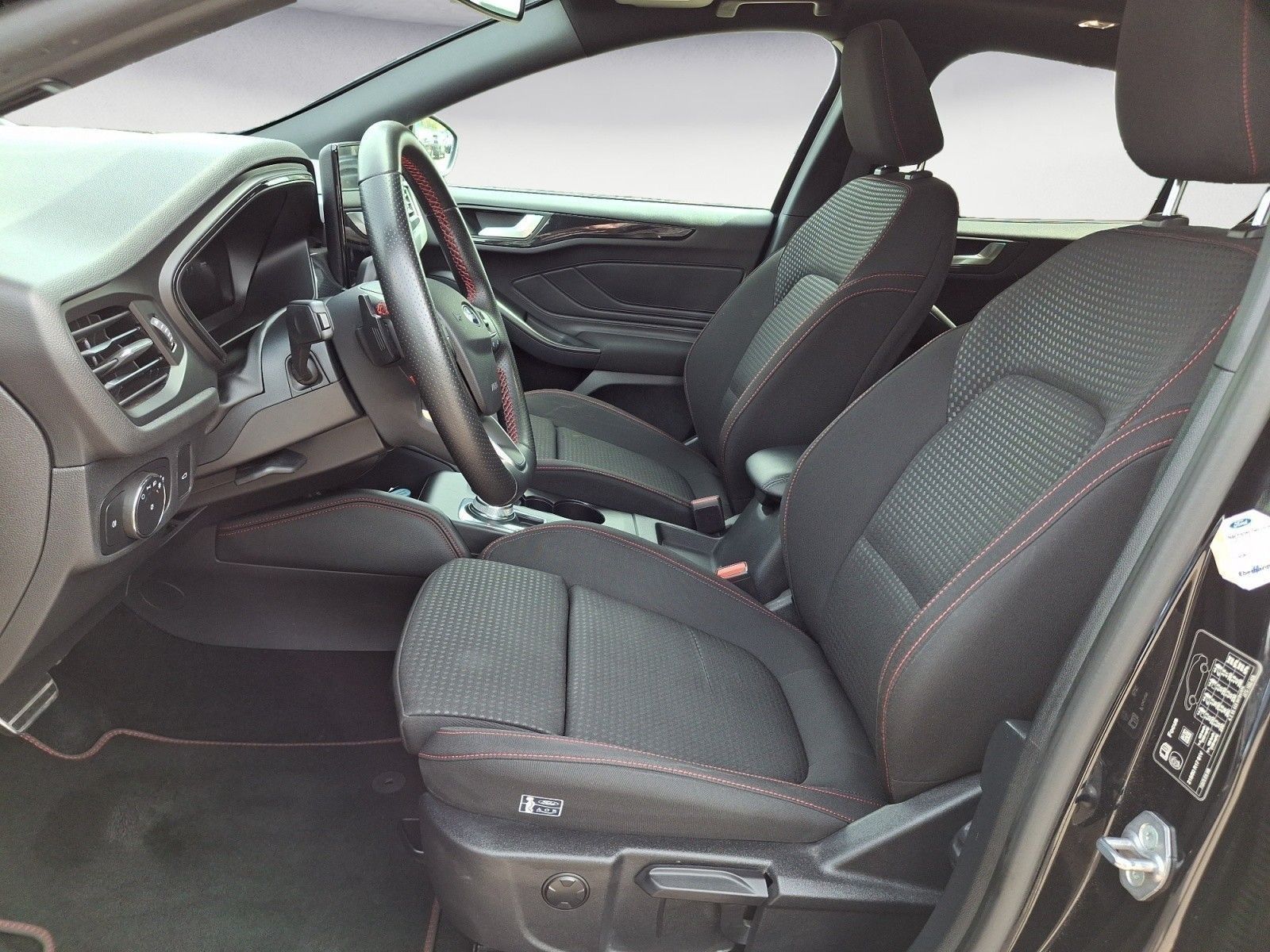 Ford Focus - Bild 8