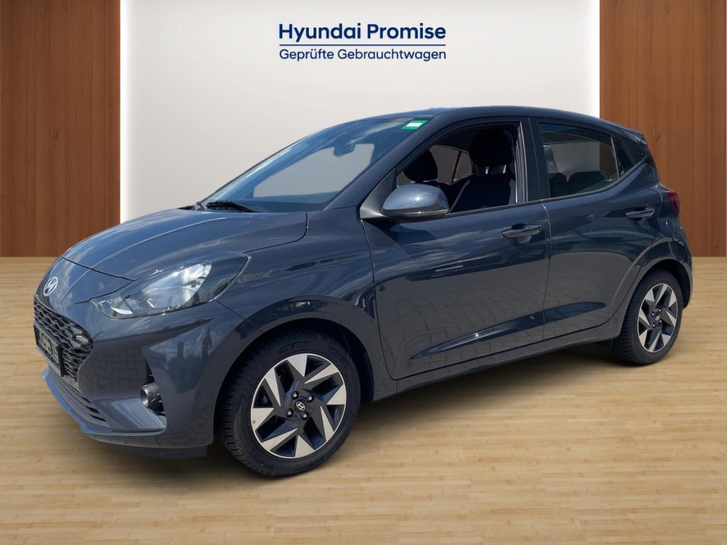 Hyundai i10 1.0 TREND ALLWETTER NAVIGATION