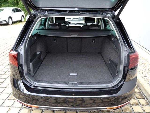 Passat Variant 2.0 TDI DSG Elegance IQ.DRIVE/AHK