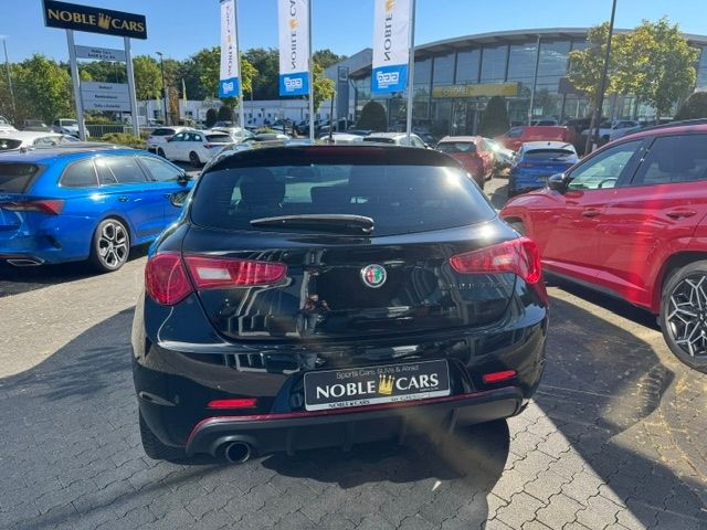Fahrzeugabbildung Alfa Romeo Giulietta Sprint KLIMA NAV SHZ PDC