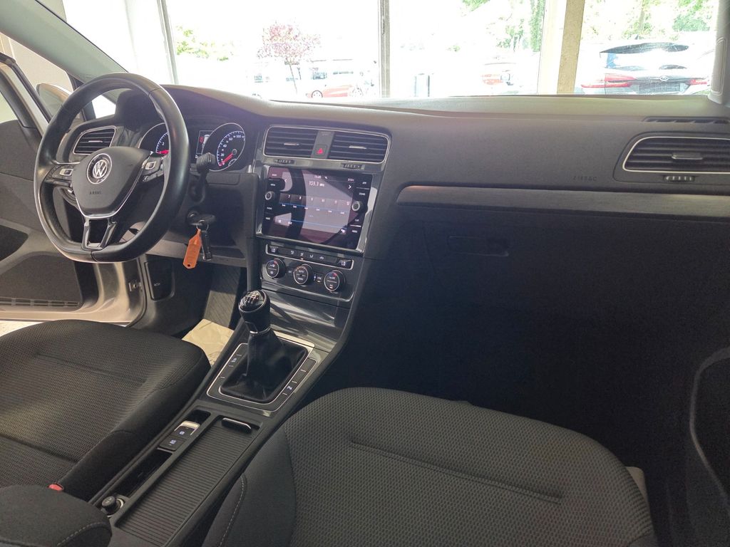 VW Golf VII Lim. Comfortline BlueMotion – Ansicht 17