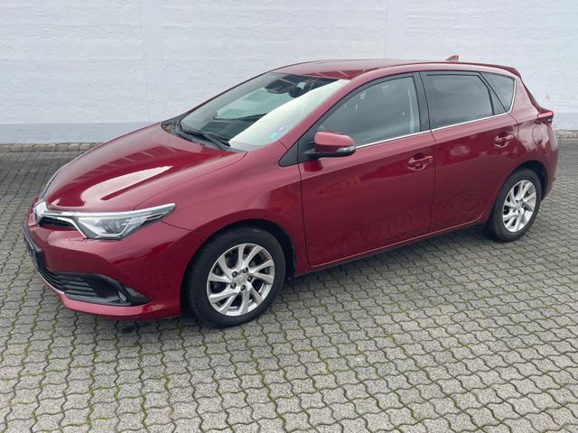 Toyota Auris Automatik Sitzheizung Navi TÜV neu!