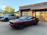 Dodge V6*LEDER*PDC*LED*NAVI*SERVICE NEU*GARANTIE*SPORT - gebrauchte Dodge Challenger aus dem Jahr 2019