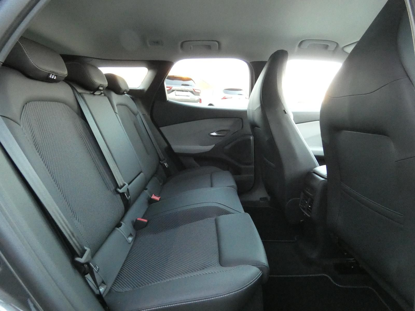 Ford Explorer - Bild 11