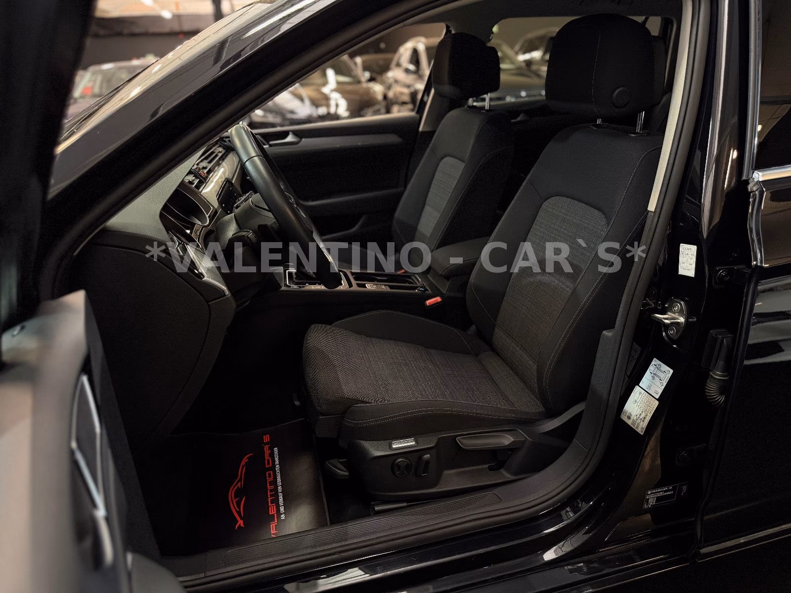 Volkswagen Passat Business DSG/ACC/Kam/App/Navi/AHK, миниатюра 15