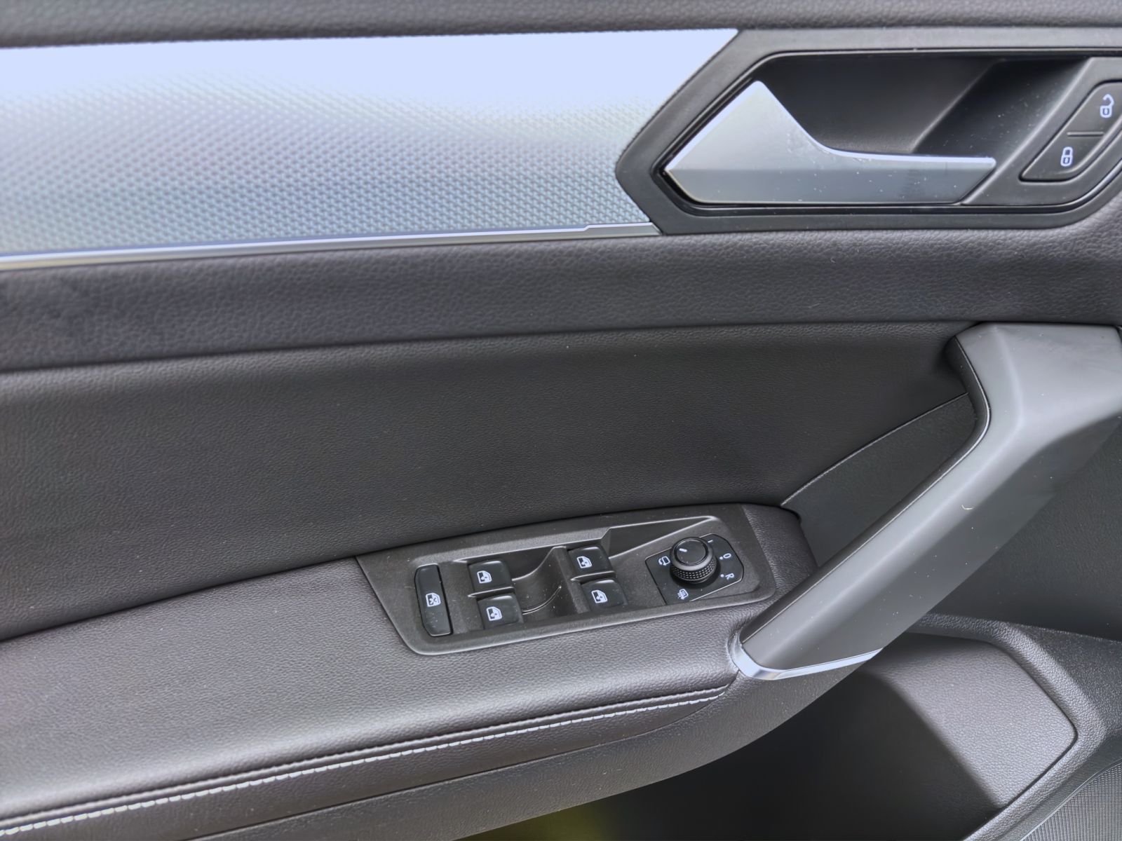 Volkswagen Touran - Bild 10