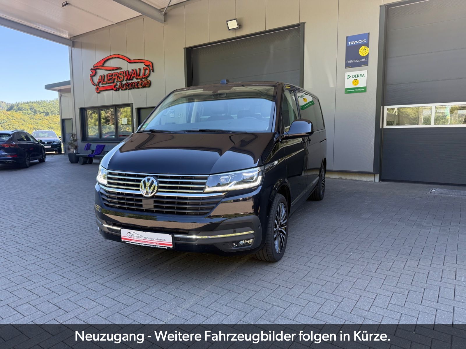 Volkswagen T6.1 Multivan FWD Highline DSG LED App AHK