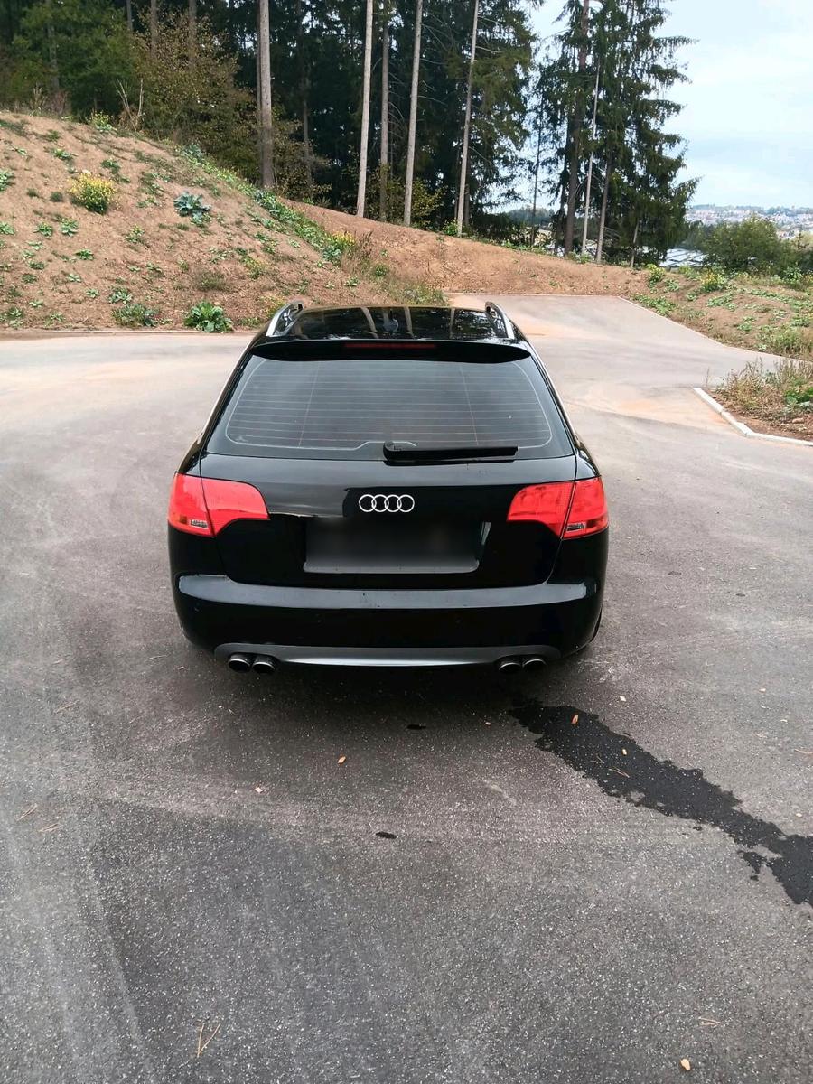Audi S4 2005 — engine 344 HP (253kW)