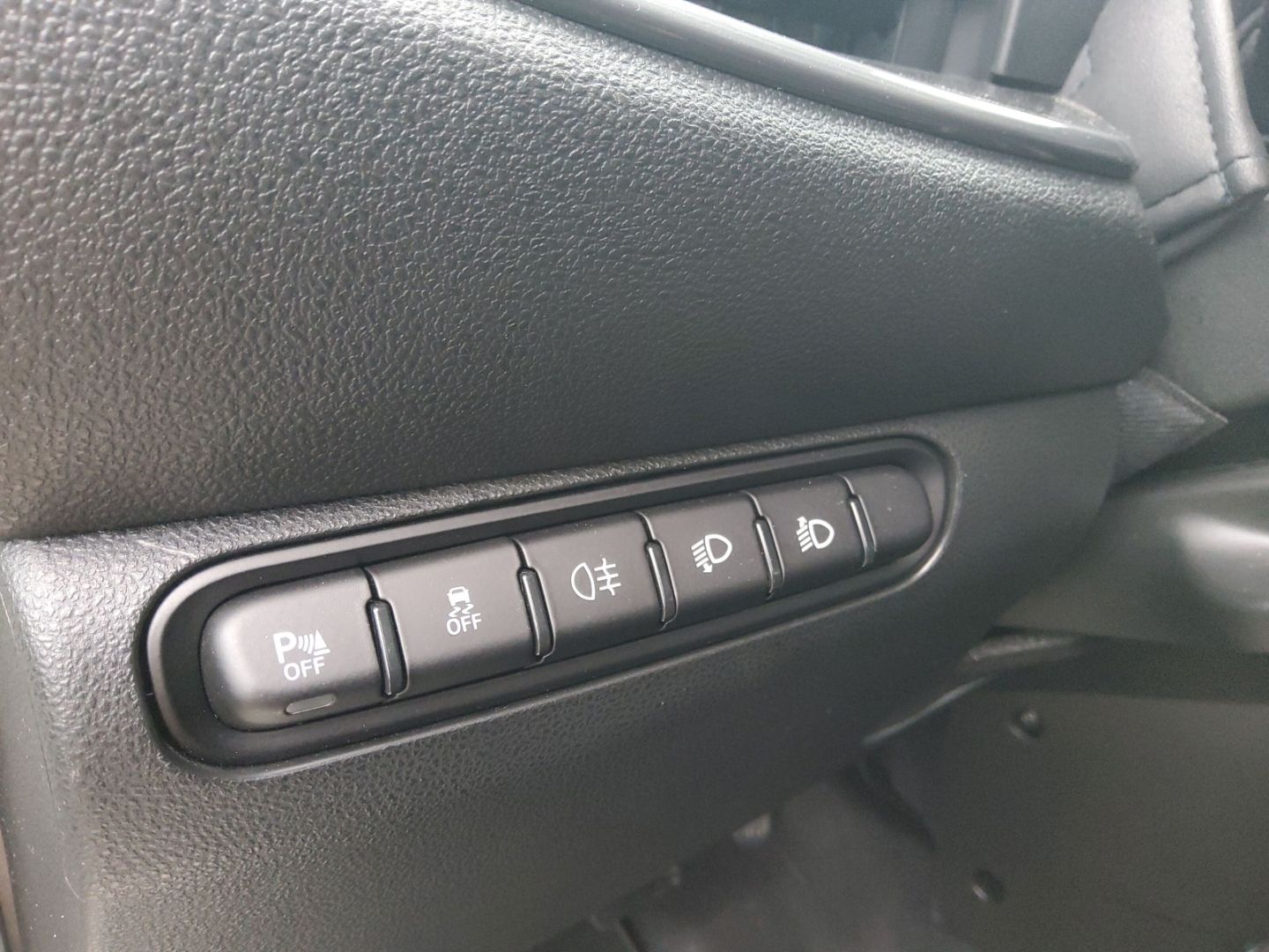 Fahrzeugabbildung Fiat 500e Elektro Komfort und Style Paket