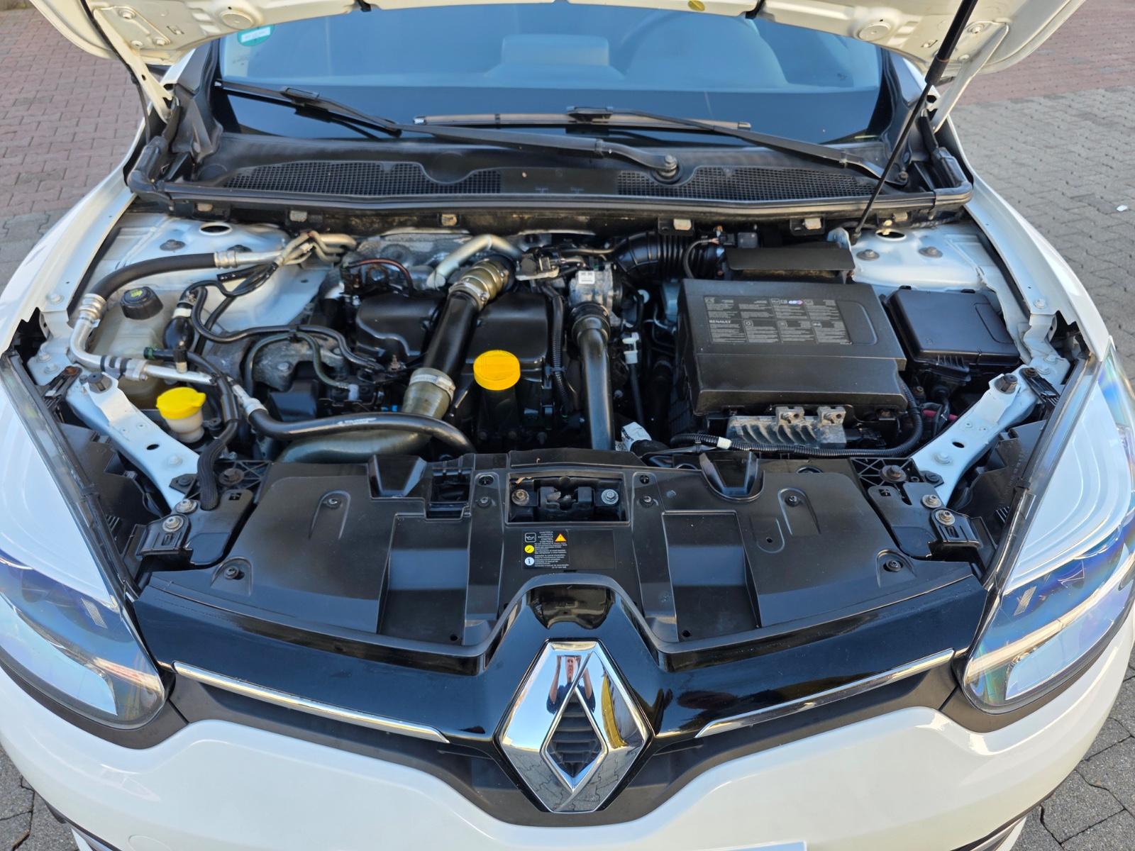 Renault Megane 2014 — photo 16