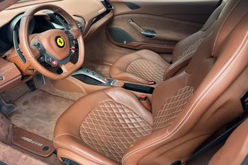 صورة 10 لـ 2017 Ferrari 488 GTB