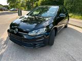 Volkswagen VW Golf 7 1.0 Facelift zu verkaufen - Volkswagen Golf: Verkaufen