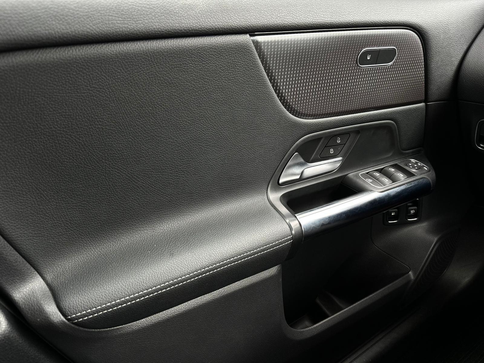 Mercedes-Benz GLA GLA250e EQ POWER MULTIBEAM#SHZ#AHK#DISTR#TÜV NEU, миниатюра 27