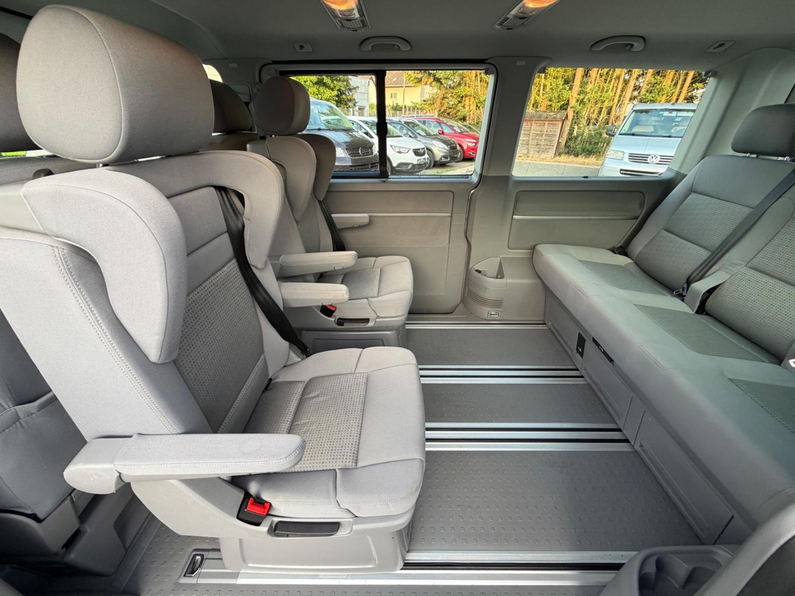 VOLKSWAGEN T5 MULTIVAN 2.0 TDI 140ch DSG - CONFORTLINE - 1ère MAIN - CLIM AUTO - RÉGULATEUR