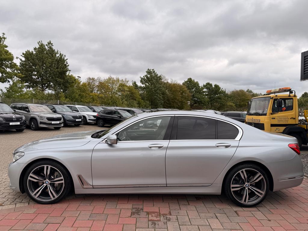 BMW 730
