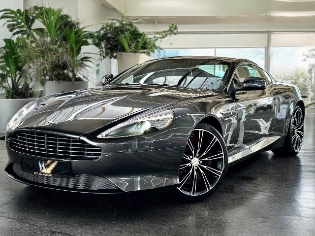 Aston Martin DB9 V12 6,0 Coupe Touchtronic II Jahresgarantie