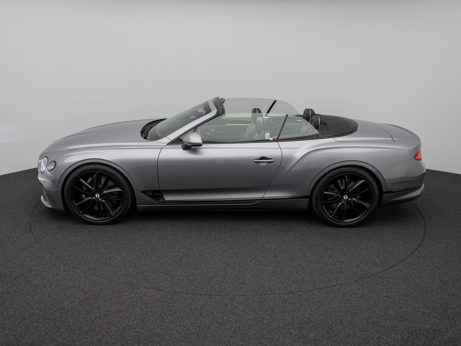 Fahrzeugabbildung Bentley Continental GTC W12 Mulliner 360°HUD NightVision