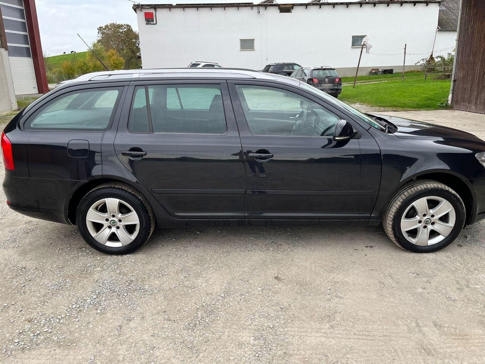 Skoda Octavia 2009 — photo 8