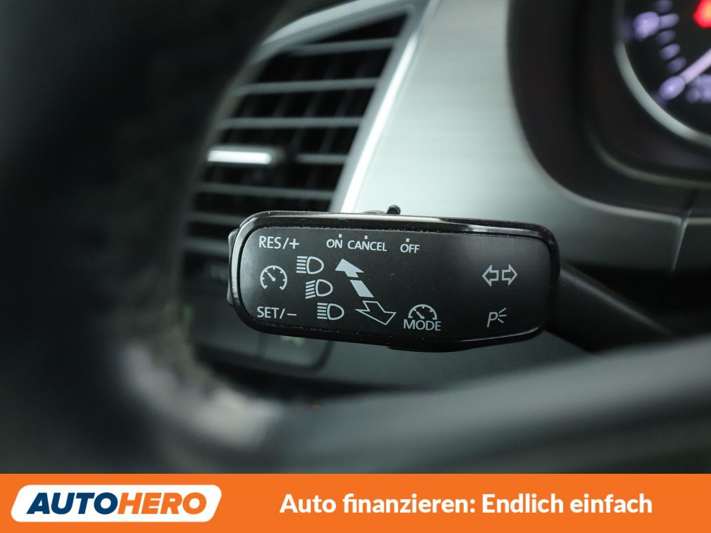 Skoda Fabia 1.2 TSI Joy Aut.*TEMPO*PDC*SHZ*ALU*KLIMA*